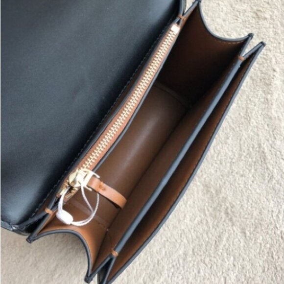 Tory Burch small Eleanor bag in Black - Picture 6 of 7